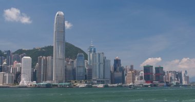Victoria Harbor, Hong Kong - 31 Mayıs, 2018: Hong Kong manzarası 