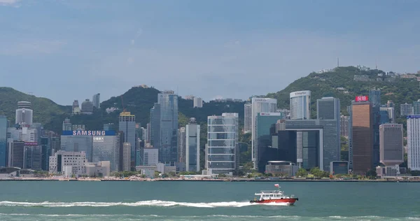 ビクトリア港 2018 香港市街のスカイライン — ストック写真