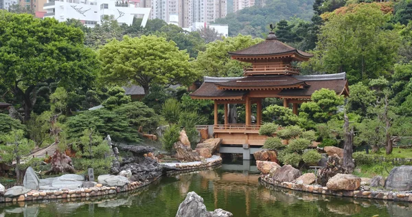 Diamond hill, Hong Kong - 21 Nisan, 2018: Chi Lin Nunnery Hong Kong