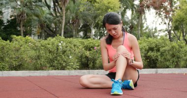 Park açık bacaklara zarar görmesini spor kadın