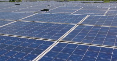 Güneş paneli bitki İstasyonu