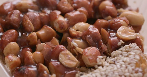 Traditional chinese Peanut Brittle