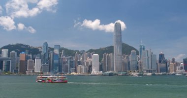Hong Kong - 31 Mayıs, 2018: Hong Kong kentsel cityscape güneşli gün ile