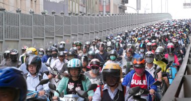 Dihua Street, Taipei city - 27 Mayıs, 2018: motosiklet kalabalık taipei City