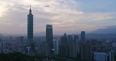 Taipei city, Tayvan - 25 Mayıs, 2018: Taipei city akşam
