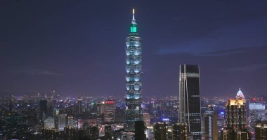 Taipei city, Tayvan - 10 Mayıs, 2018: gece Taipei Timelaspe şehir