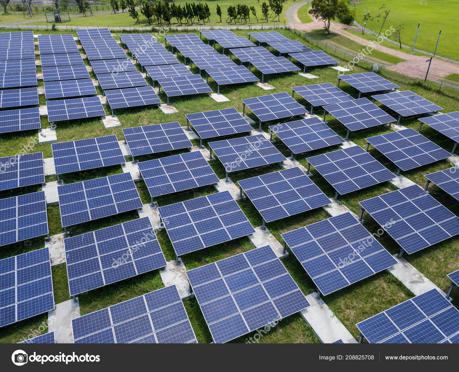 Top View Solar Panel Power Station — Stock Photo © leungchopan 208825708