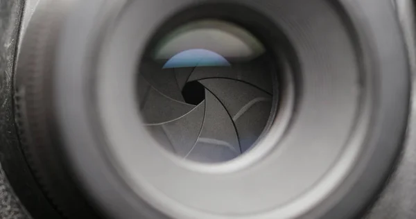 Adjusting Aperture Camera Lens — Stock Photo, Image