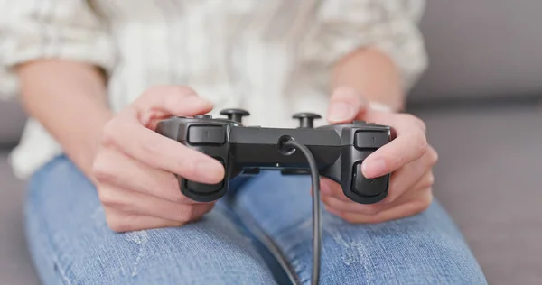 Woman Playing Video Game — Stock Photo, Image