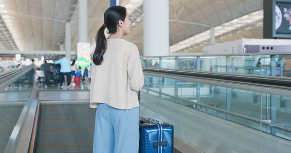 Woman Walking Airport Prepare Check — Stock Photo, Image