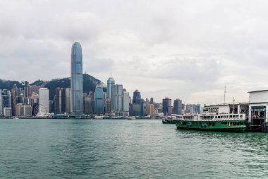 Victoria Limanı, Hong Kong - 17 Ağustos, 2018: Hong Kong kentsel şehir 