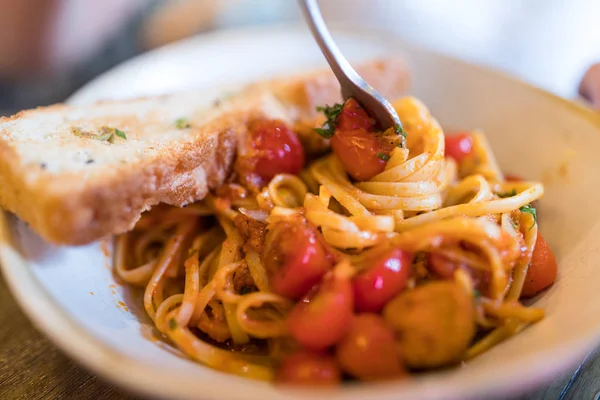 Enjoy Tomato Pasta Restaurant — Stock Photo, Image