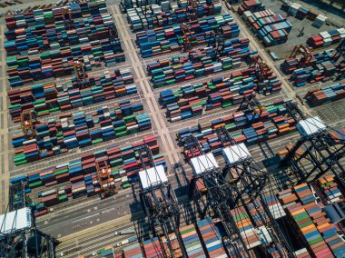 Kwai Tsing konteyner terminal Hong Kong üstten görünüm
