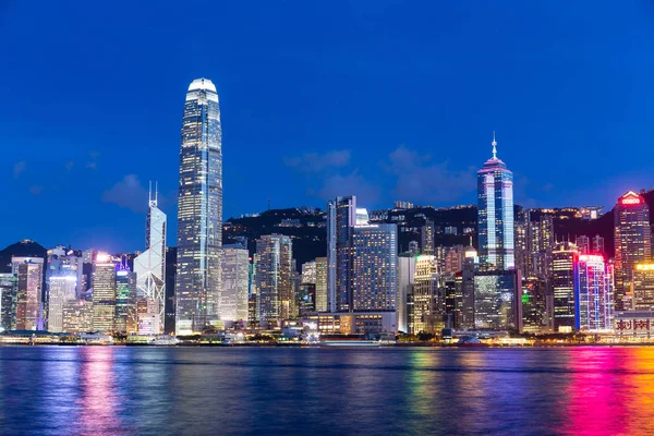 Гавань Виктория Гонконг Июня 2016 Вечером Достопримечательность Гонконга — стоковое фото
