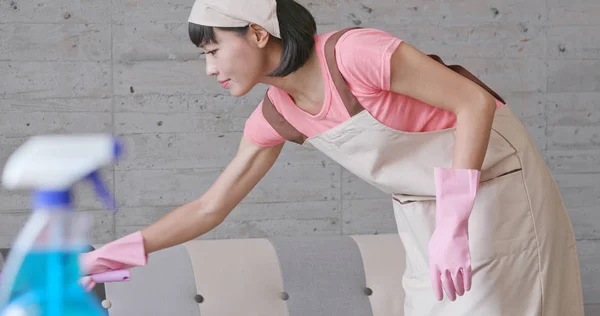 Huisvrouw Huishoudelijk Werk Thuis Doen — Stockfoto