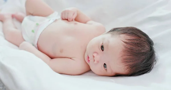 Nieuwe Geboren Baby Slapen Bed — Stockfoto