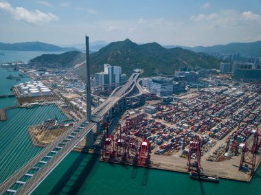 Kwai Tsing konteyner terminal Hong Kong üstten görünüm
