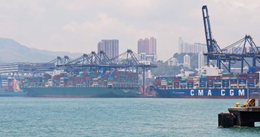 Kwai Tsing, Hong Kong, 02 Mayıs 2018:-Hong Kong konteyner Terminal