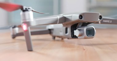 Hong Kong - 01 Eylül, 2018: ile DJI indeks işlem Mavic 2 Pro