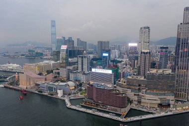 Victoria Harbor, Hong Kong - 05 Eylül, 2018: liman ile Hong Kong şehir