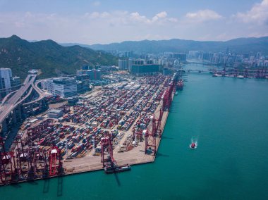 Kwai Tsing konteyner terminal Hong Kong üstten görünüm
