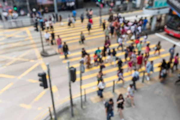 Borrão Pessoas Hong Kong Atravessando Estrada Vista Superior — Fotografia de Stock