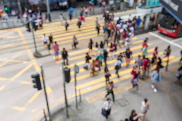 Sfocatura Delle Persone Attraversare Strada — Foto Stock