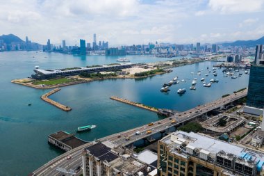 Kowloon Körfezi, Hong Kong, 03 Eylül 2018:-Hong Kong şehrin havadan görünümü