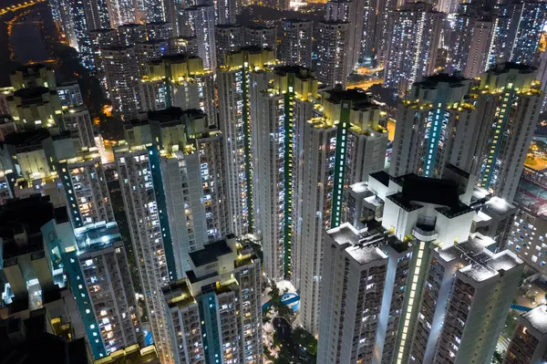香港天水围 2018年8月 香港住宅小区夜景 — 图库照片