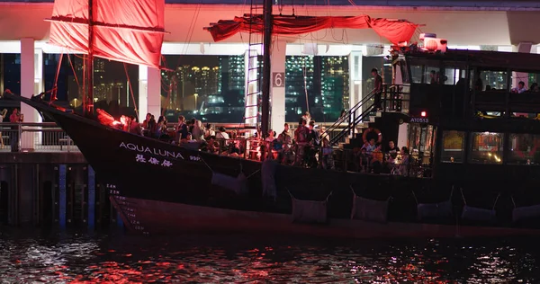 Zentral Hongkong September 2018 Touristen Schrottboot Pier Von Hongkong — Stockfoto