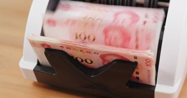 Para sayma Çin banknot için