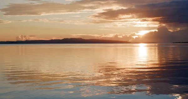 Красивое Время Захода Солнца Морем Небом Острове Ишигаки — стоковое фото