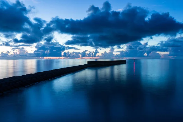 Piękny Ocean Morski Zachodem Słońca — Zdjęcie stockowe