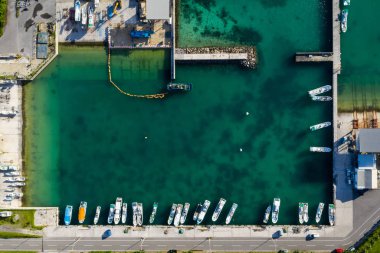 Tayfun barınak Ishigaki Adası 
