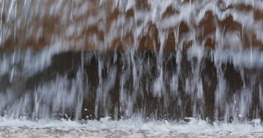 Su cascade su çeşme