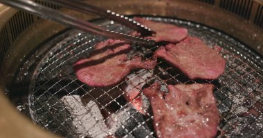 Japon restoran ızgara et