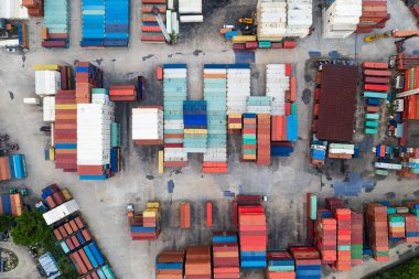 Tin Shui Wai, Hong Kong - 29 Eylül, 2018: depolama kapsayıcı Hong Kong havadan görünümü