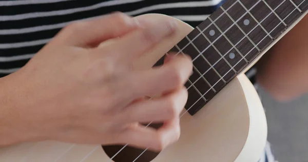 Woman Play Ukulele Home — Stock Photo, Image