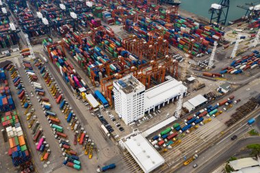 Kwai Tsing, Hong Kong 09 Ekim 2018:-kargo konteyner liman Hong Kong 