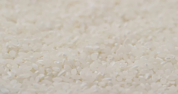 Σωρός Από Λευκό Άψητο Ρύζι Κοντά — Φωτογραφία Αρχείου