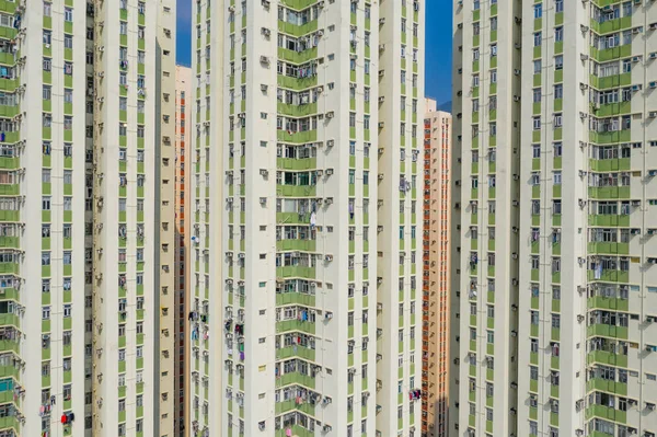 香港でのアパートの建物のファサード — ストック写真