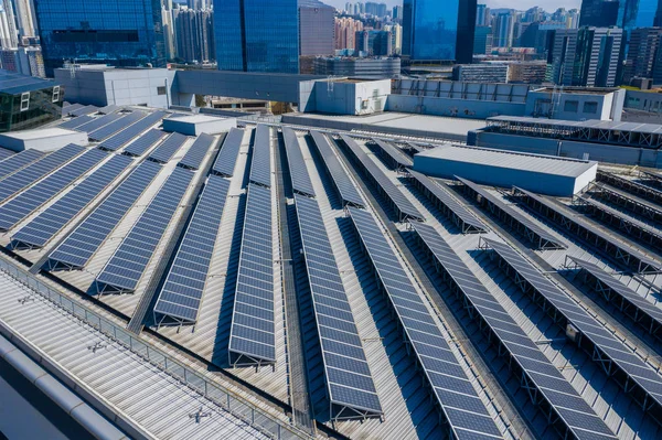 香港九龙湾 2019年1月29日 香港太阳能电池板 — 图库照片