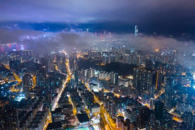 Kowloon City, Hong Kong - 29 Ocak, 2019: gece Hong Kong şehir