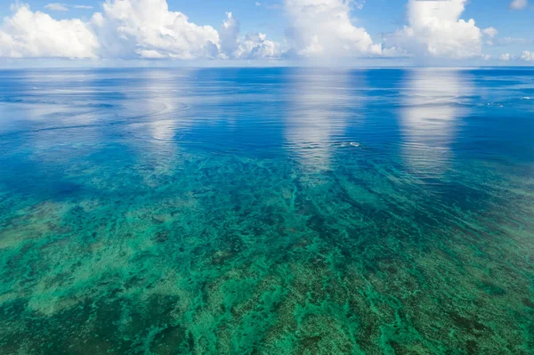 Klarer Blauer Himmel Und Meer Auf Der Insel Ishigaki — Stockfoto