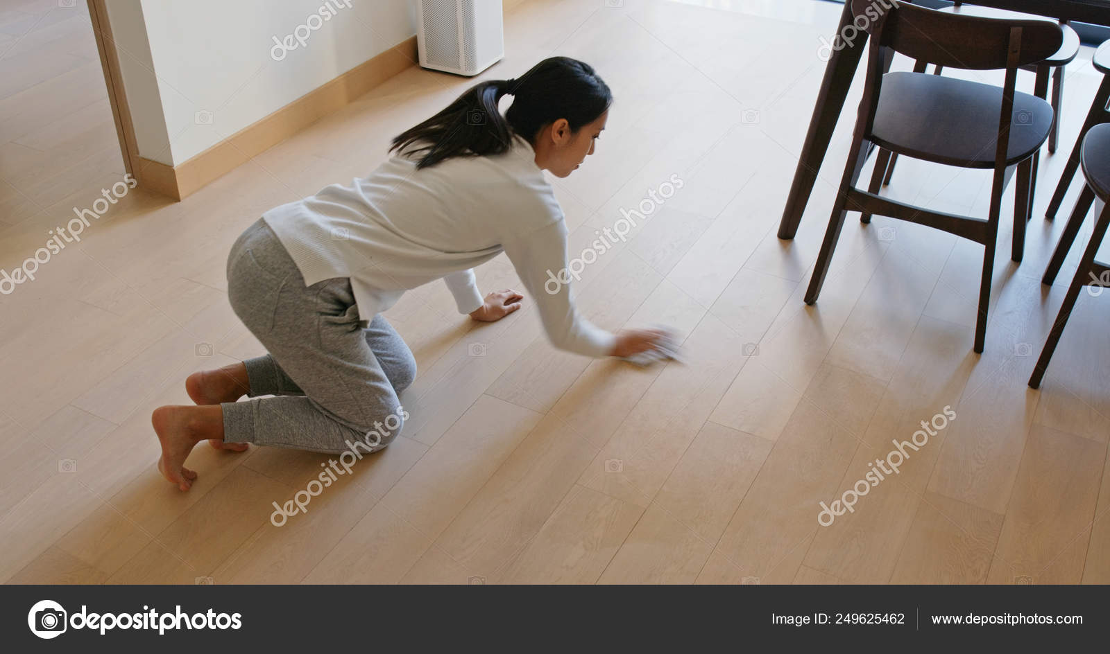 Asian Housewife Woman Wash Floor Rag Stock Photo C Leungchopan