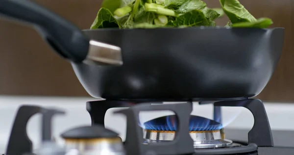 Gemüse Hause Auf Dem Herd Kochen — Stockfoto