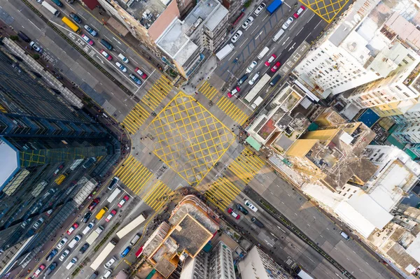 Sham Shui Po, Hong Kong 19 marzo 2019: Tráfico en la ciudad de Hong Kong — Foto de Stock