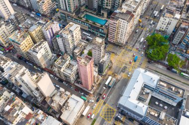 Sham Shui Po, Hong Kong - 19 Mart 2019: Hong Kong şehrinin yukarıdan aşağıya görünümü