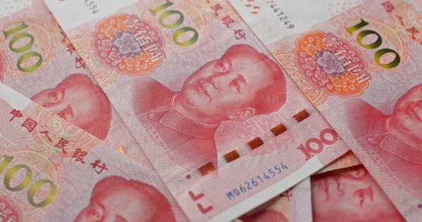 Montón de billetes RMB chinos — Foto de Stock