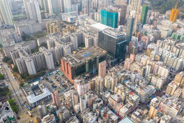 Sham Shui Po, Hong Kong - 18 Mart 2019: Hong Kong şehir tepeden aşağı görünümü